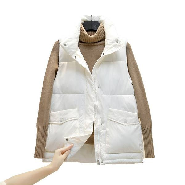 Vesta toamna-iarna cu buzunare si nasturi