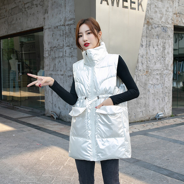 Moteriška laisvalaikio liemenė aukšta apykakle