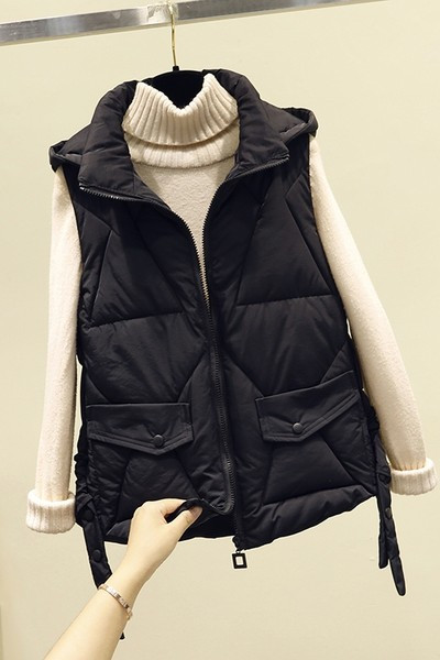 Vesta scurta casual de dama cu buzunar si fermoar