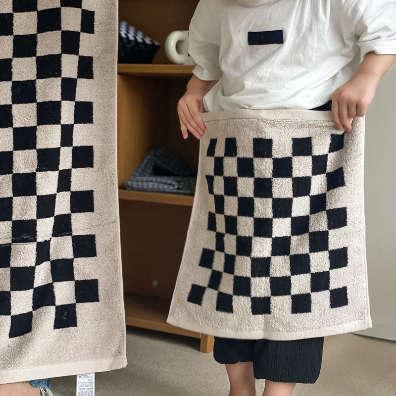 Vintage Sakktábla Törölközők Nedvszívó Arc Törölköző Puha Fürdőszoba Kéztörlő Kockás Mosogatókendő Otthon Hotel Serviette de bain 35x35cm
