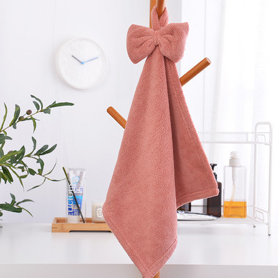 Kreatív csavart csípős kéztörlő tiszta színű puha korall gyapjú törölközők akasztópánttal konyhai háztartási tisztítókendő
