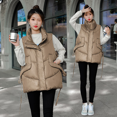 Női mellény széles modell fűzővel és zsebbel