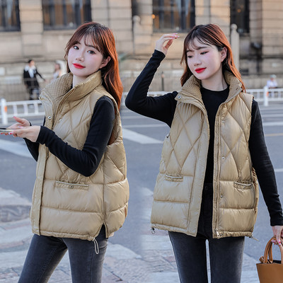 Vesta de dama model scurta cu sireturi