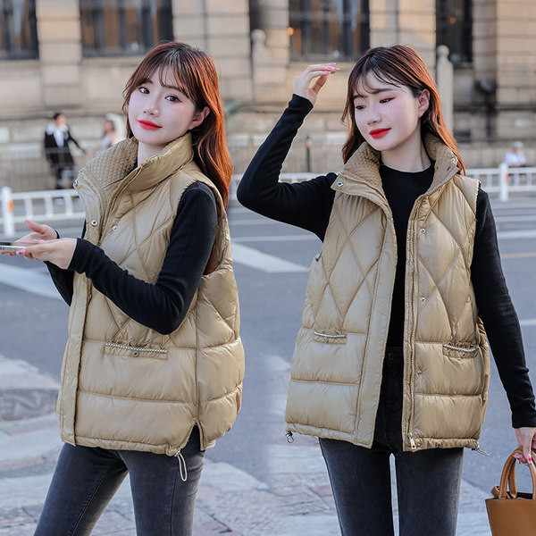 Vesta de dama model scurta cu sireturi