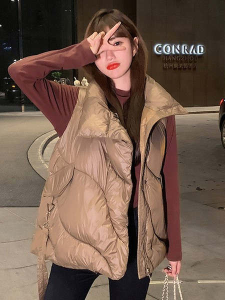 Vestă de damă cu guler înalt în mai multe culori