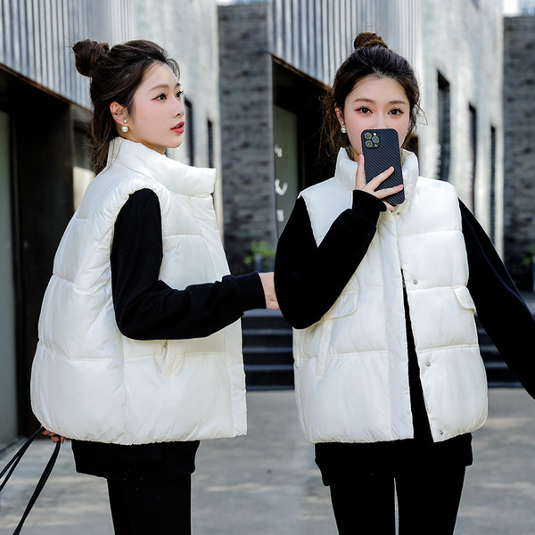 Női mellény magas gallérral - többféle színben