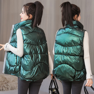 Rudens-žiemos moteriška liemenė - su užtrauktuku