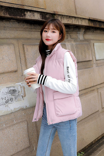 Ženski prsluk clean model s džepom