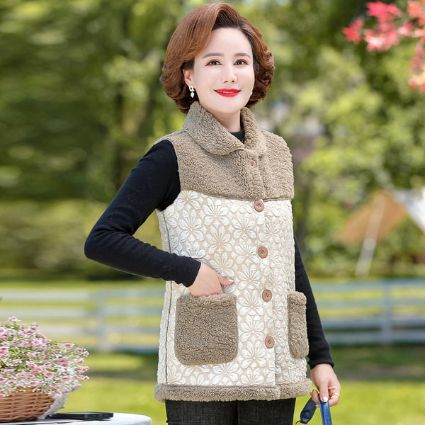 Moteriška laisvalaikio liemenė su gėlių motyvais