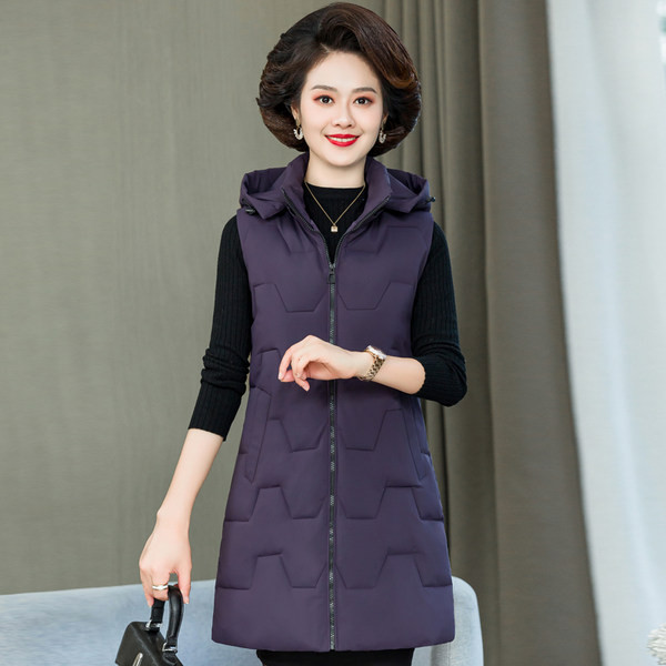 Vesta de dama cu gluga si fermoar