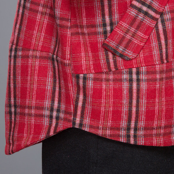 Ležerna ženska vesta s kapuljačom i džepom