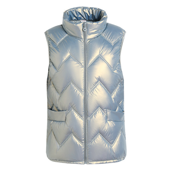 Moteriška liemenė su aukšta apykakle ir prigludusia kišene