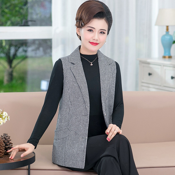 Γυναικείο καρό γιλέκο με κουμπιά και τσέπη