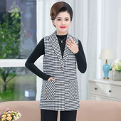 Moteriška languota liemenė su kišenėmis