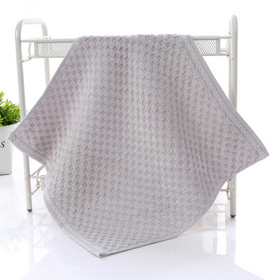 Vienspalvis 1vnt. Rankšluostis bambuko audinys, neblunkantis, greitai džiūstantis storis, be plaukų slinkimo, stipriai sugeria vandenį