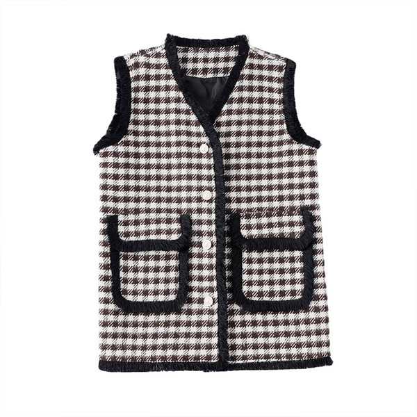 Vesta dama in carouri cu nasturi