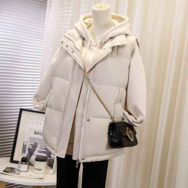 Alkalmi női mellény zsebbel és gombokkal