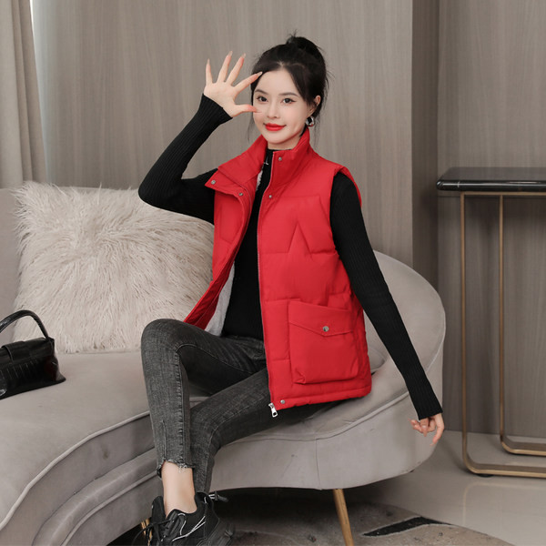 Egyszínű alkalmi női mellény zsebbel és cipzárral