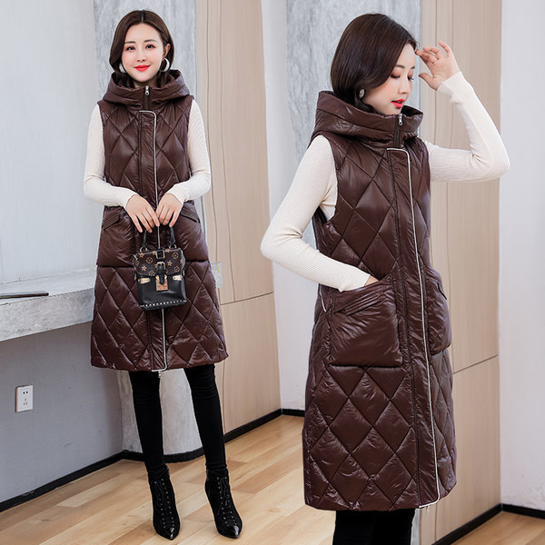 Vestă lungă casual de damă, cu glugă și nasturi