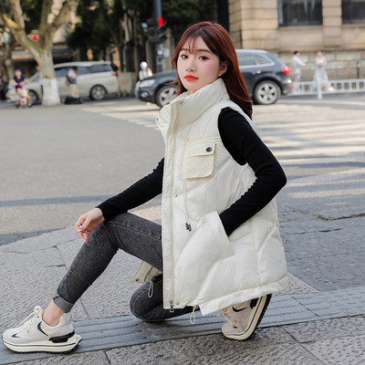 Moteriška laisvalaikio liemenė su kišene ir užtrauktuku