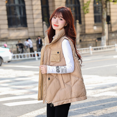 Moteriška laisvalaikio liemenė su kišene ir užtrauktuku