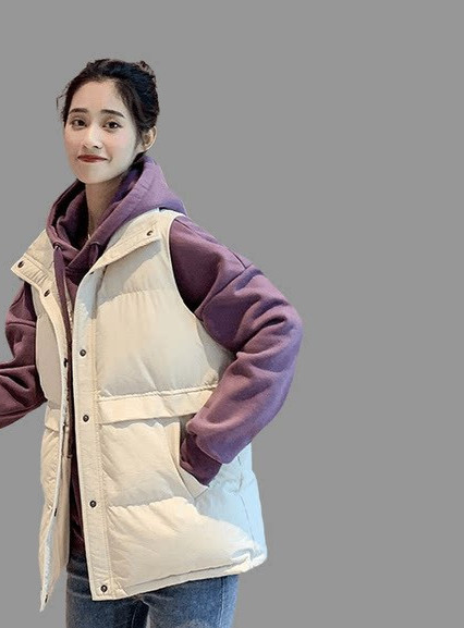 Vestă de damă model larg cu guler înalt și închidere cu fermoar și nasturi