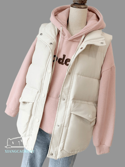 Moteriška laisvalaikio liemenė su apykakle