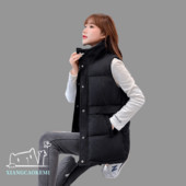 Ženski prsluk s kopčanjem na gumbe i džepom