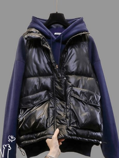 Vesta de dama toamna-iarna cu guler inalt si buzunar