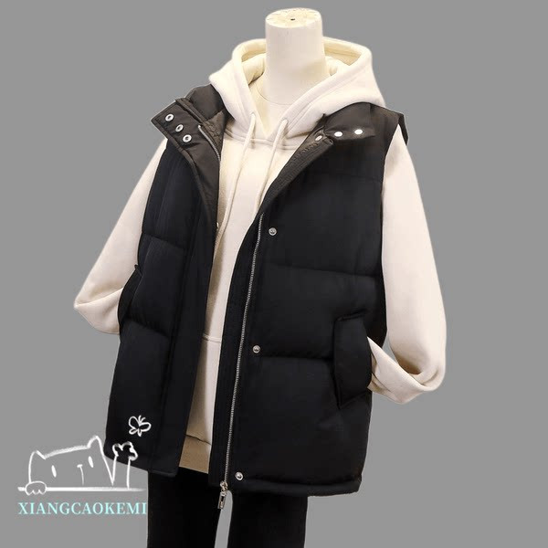 Dviejų atspalvių moteriška laisvalaikio liemenė su gobtuvu