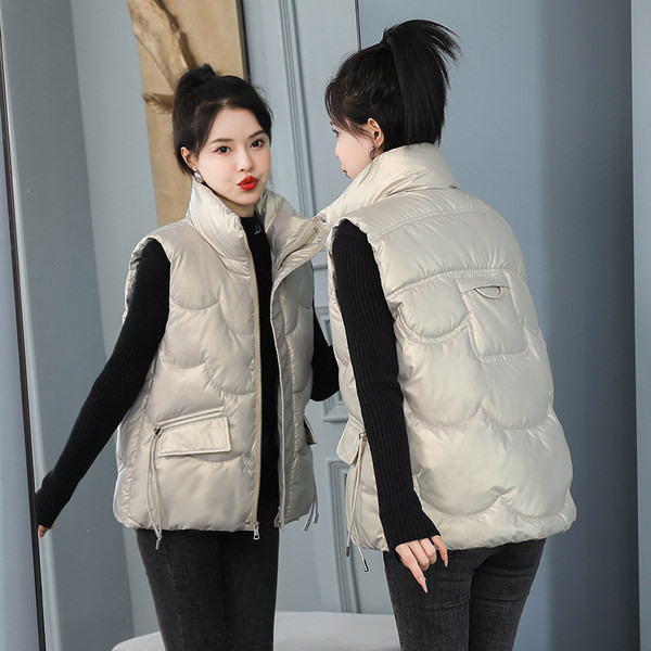 Ležeran ženski prsluk - sa džepom i patentnim zatvaračem