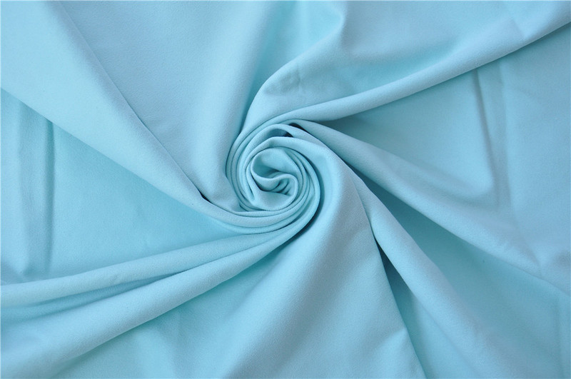 dešinysis mikropluošto zomšinis sportinis rankšluostis