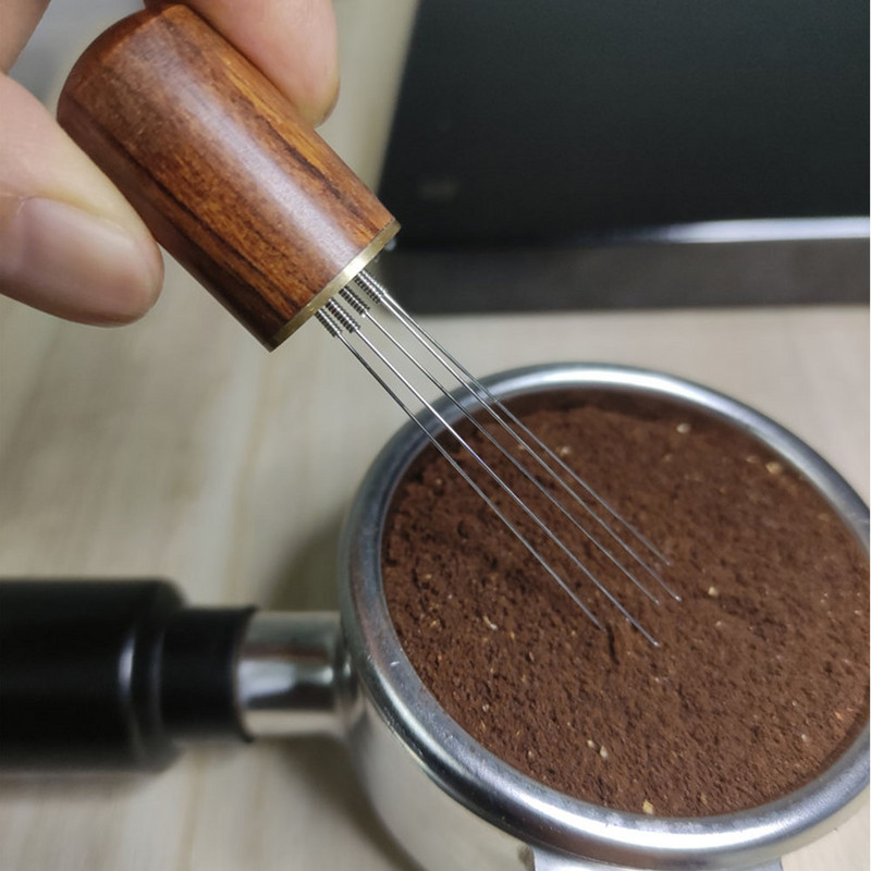 Kavos tamperis natūralaus nerūdijančio plieno adatos medinės rankenos espreso miltelių maišyklės skirstytuvai lygintuvai įrankiai virtuvės priedai