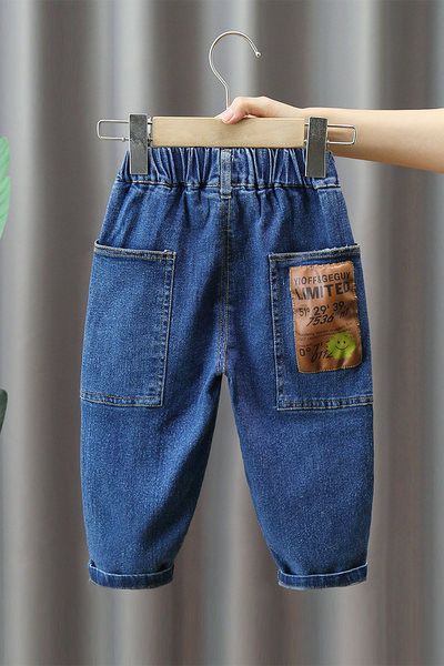 Gyermek farmernadrág fiúknak mintával