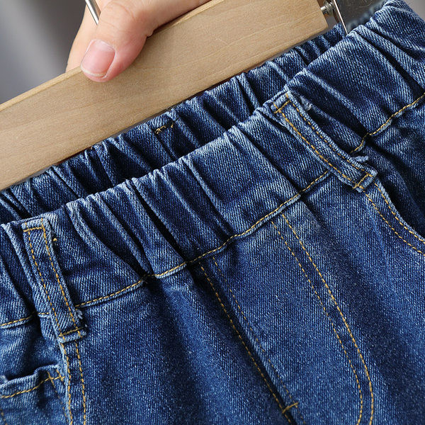 Gyermek farmernadrág fiúknak mintával