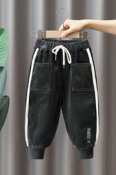 Madingi džinsai berniukams su raišteliais ir apvadu