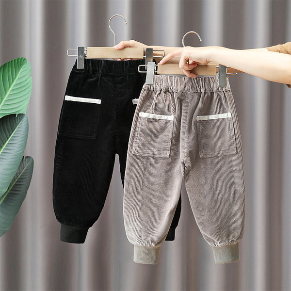 Madingi džinsai berniukams su raišteliais ir apvadu