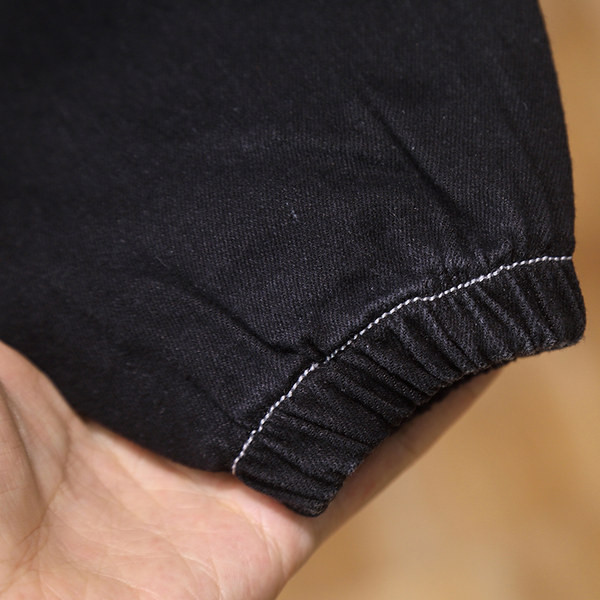 Blugi negri pentru copii cu buzunar si nasture