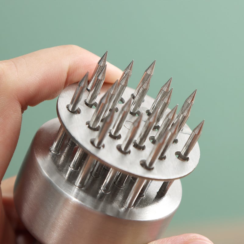 Mėsos minkštinimo adata su 21 itin aštriu nerūdijančio plieno peiliuku, švelniu mėsos plaktuku jautienos kepsniams.