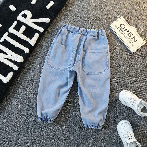 Zsebes, széles szárú gyerekfarmer fiúknak