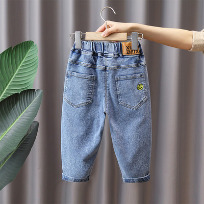 Paprasti džinsai berniukams su kišenėmis