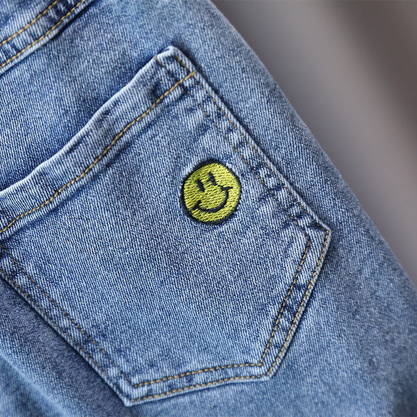 Paprasti džinsai berniukams su kišenėmis