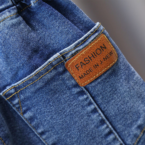 Vaikiški elastiniai džinsai berniukams - su kišenėmis