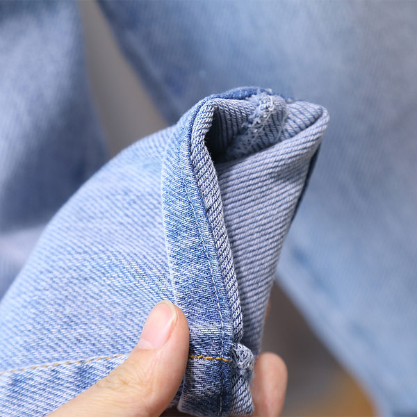 Blugi copii cu imprimeu si buzunar