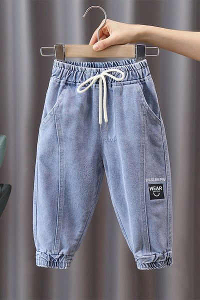 Alkalmi gyerekfarmer fiúknak nyakkendővel és zsebbel