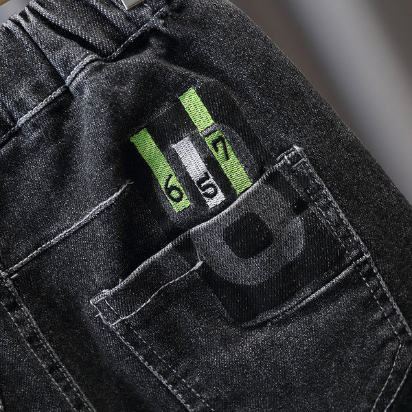 Vaikiški tamsūs džinsai berniukams su siuvinėjimais ir kišenėmis