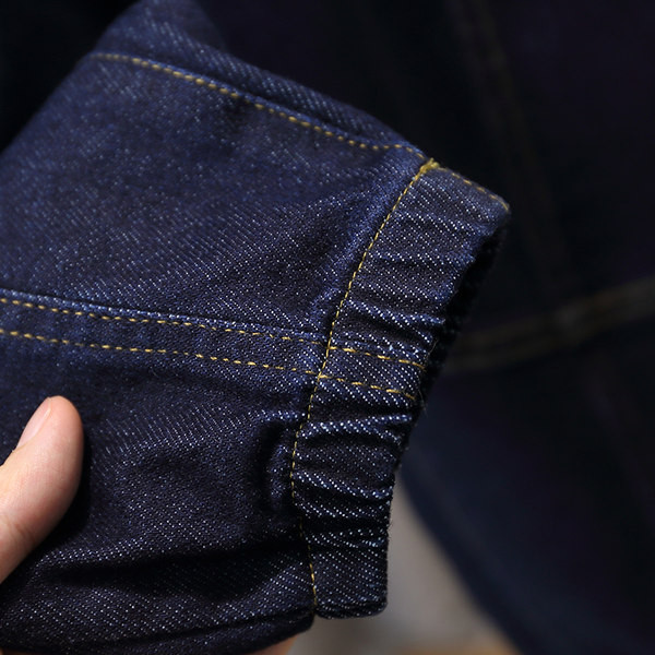 Dječje ležerne traperice s gumbom i džepom