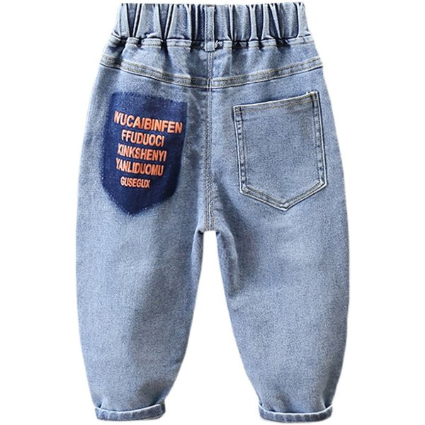 Zsebes és mintás gyerekfarmer