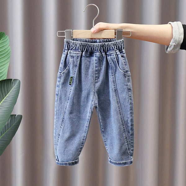 Vaikiški džinsai berniukams elastingu juosmeniu ir kišene