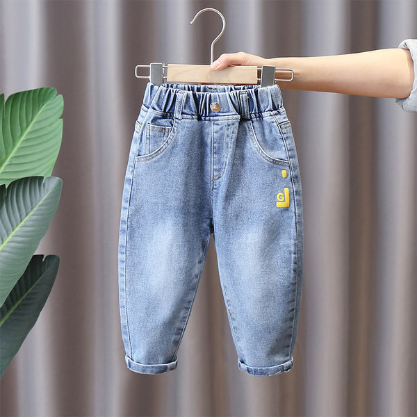 Dječje elastične traperice za dječake s džepovima i gumbima